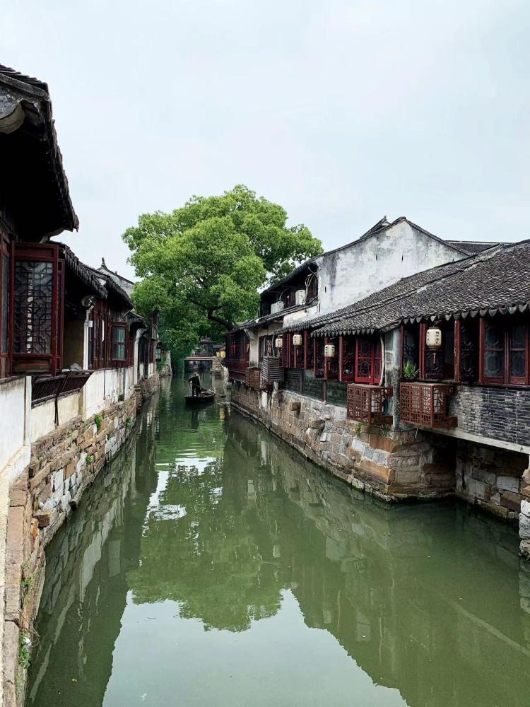 乌军的火箭炮被冻住了 发射器完全没有反应